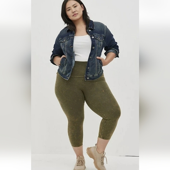 Torrid Olive Green Tie Dye FoldOver Cropped mineral wash Leggings 3x - Picture 1 of 13